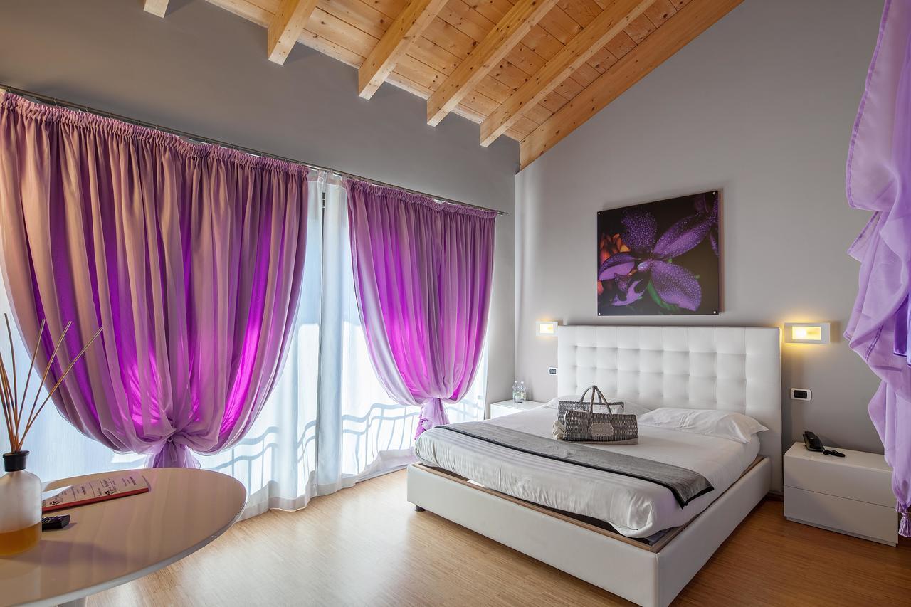 Tenuta Valdorso - Agri Resort 몬테클리포네 외부 사진