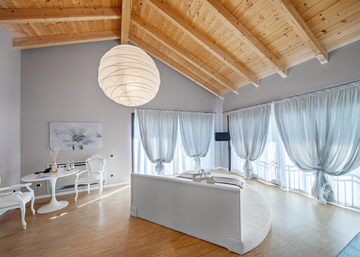 Tenuta Valdorso - Agri Resort 몬테클리포네 외부 사진